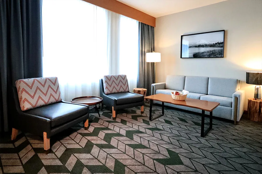 tacoma deluxe king corner view 2